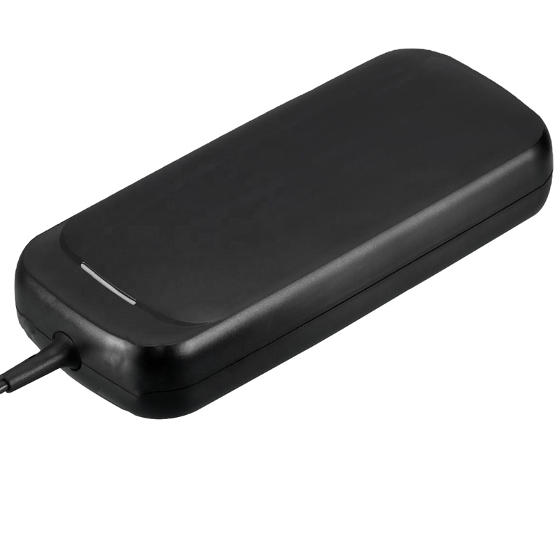 120W akumuliatoriaus įkroviklis