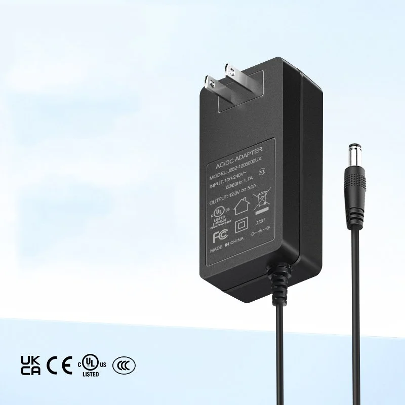 12V 5A sieninis maitinimo adapteris