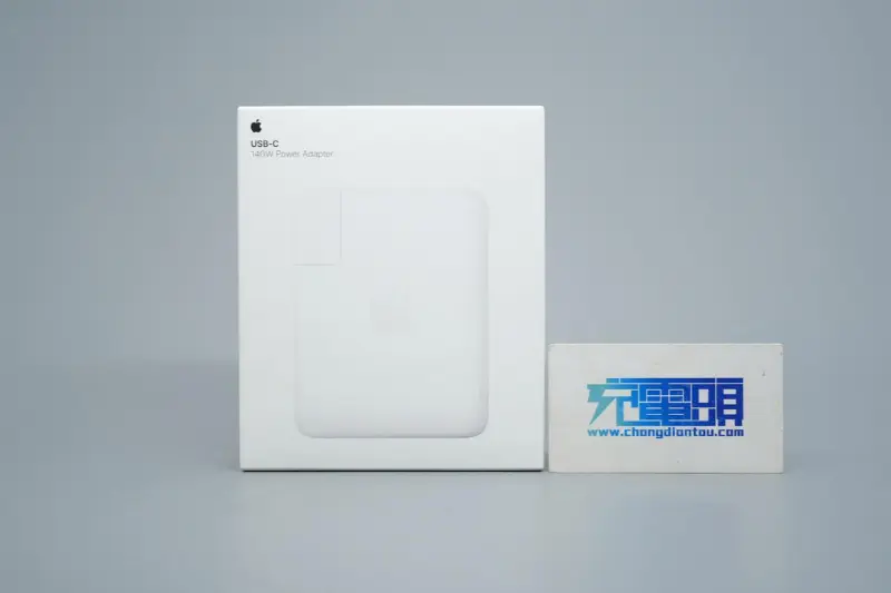 Išardykite naująjį „Apple“ 140 W GaN greitąjį įkroviklį