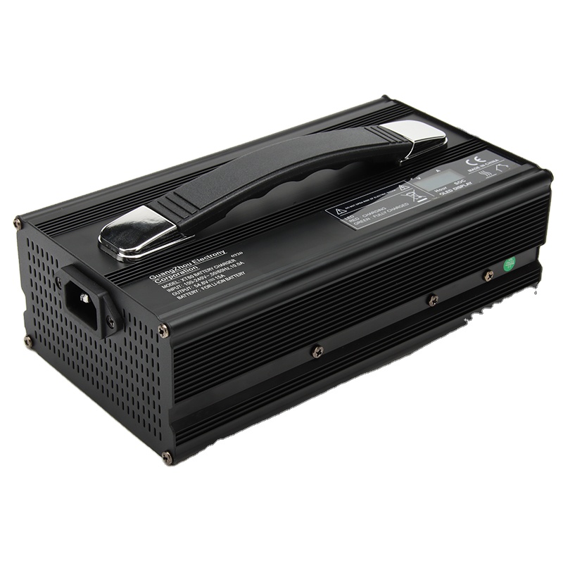 800W akumuliatoriaus įkroviklis