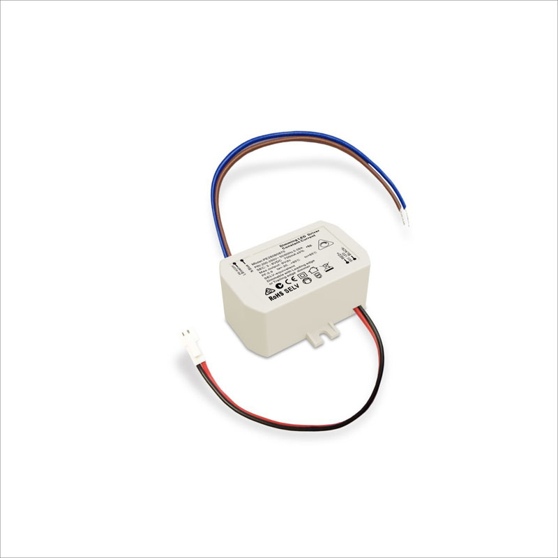 Mažo dydžio 8W nuolatinės srovės Triac pritemdoma LED tvarkyklė